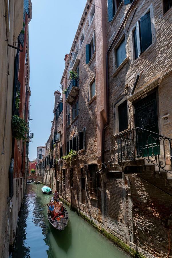 La Finestra Sulle Beccarie Hotel Veneţia Exterior foto